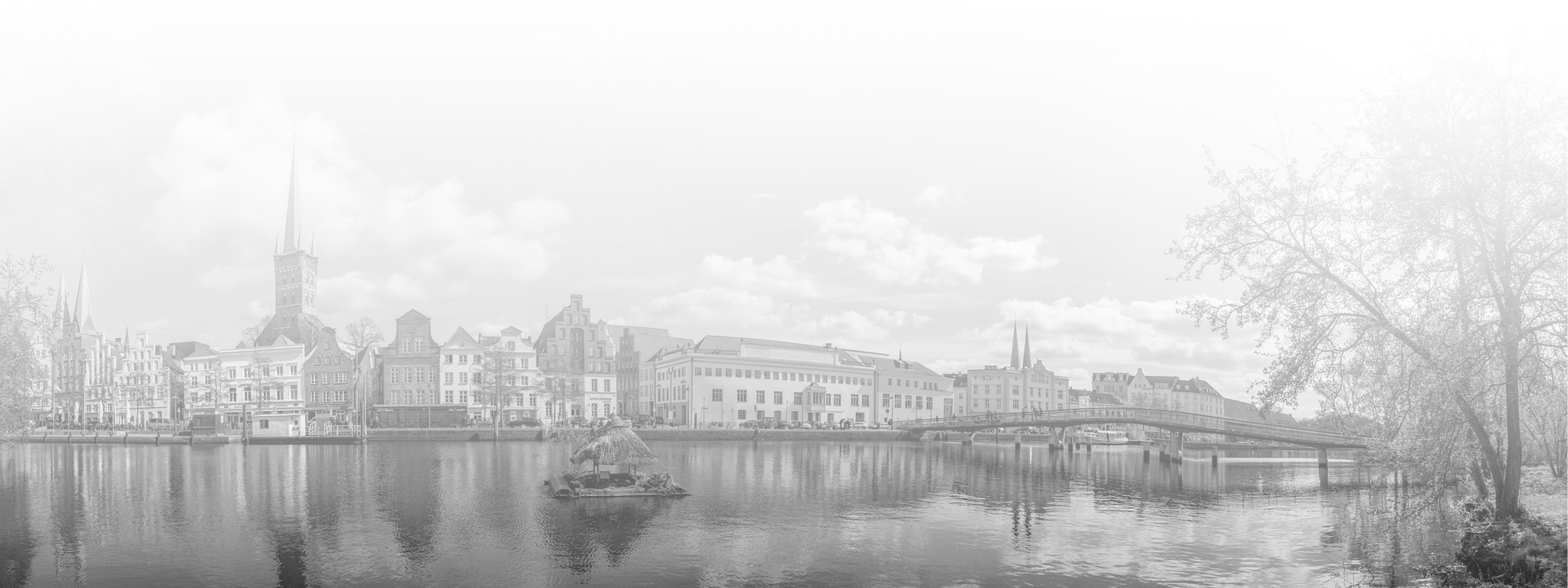 Lübeck Skyline Hintergrund SW